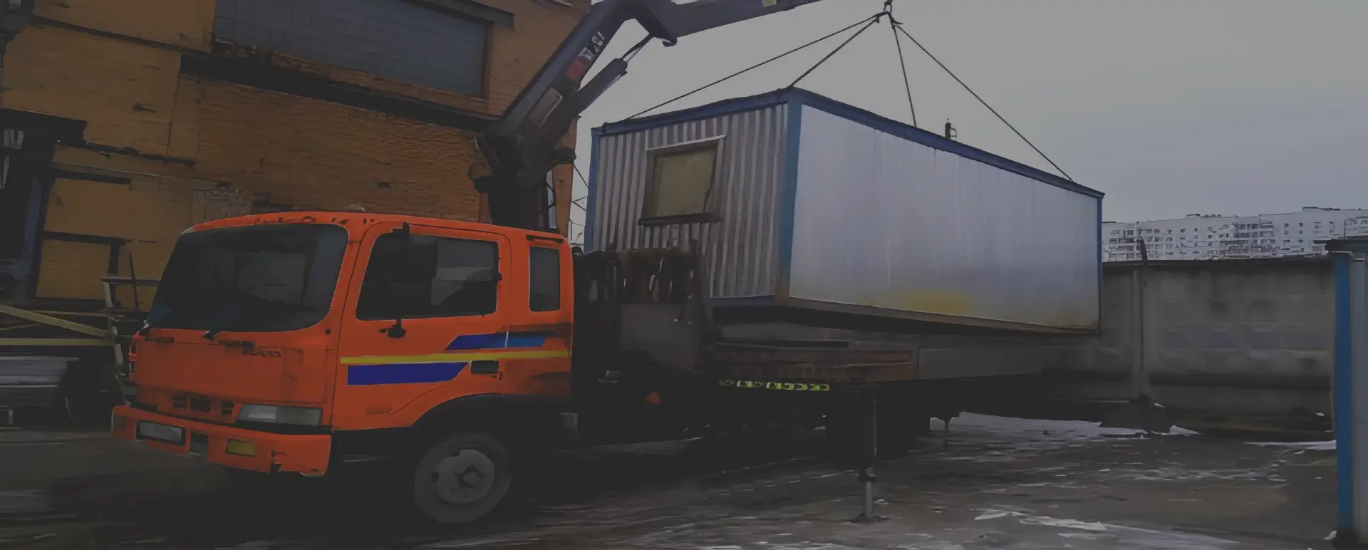 Получить уникальное предложение по перевозке негабаритного вагончика грузовым транспортом по России из Боровичей с гарантией безопасности